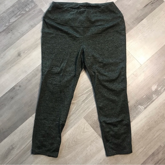 Torrid Sz 1 Dark Green Cropped Leggings with cross cross back calf accents - Picture 3 of 8